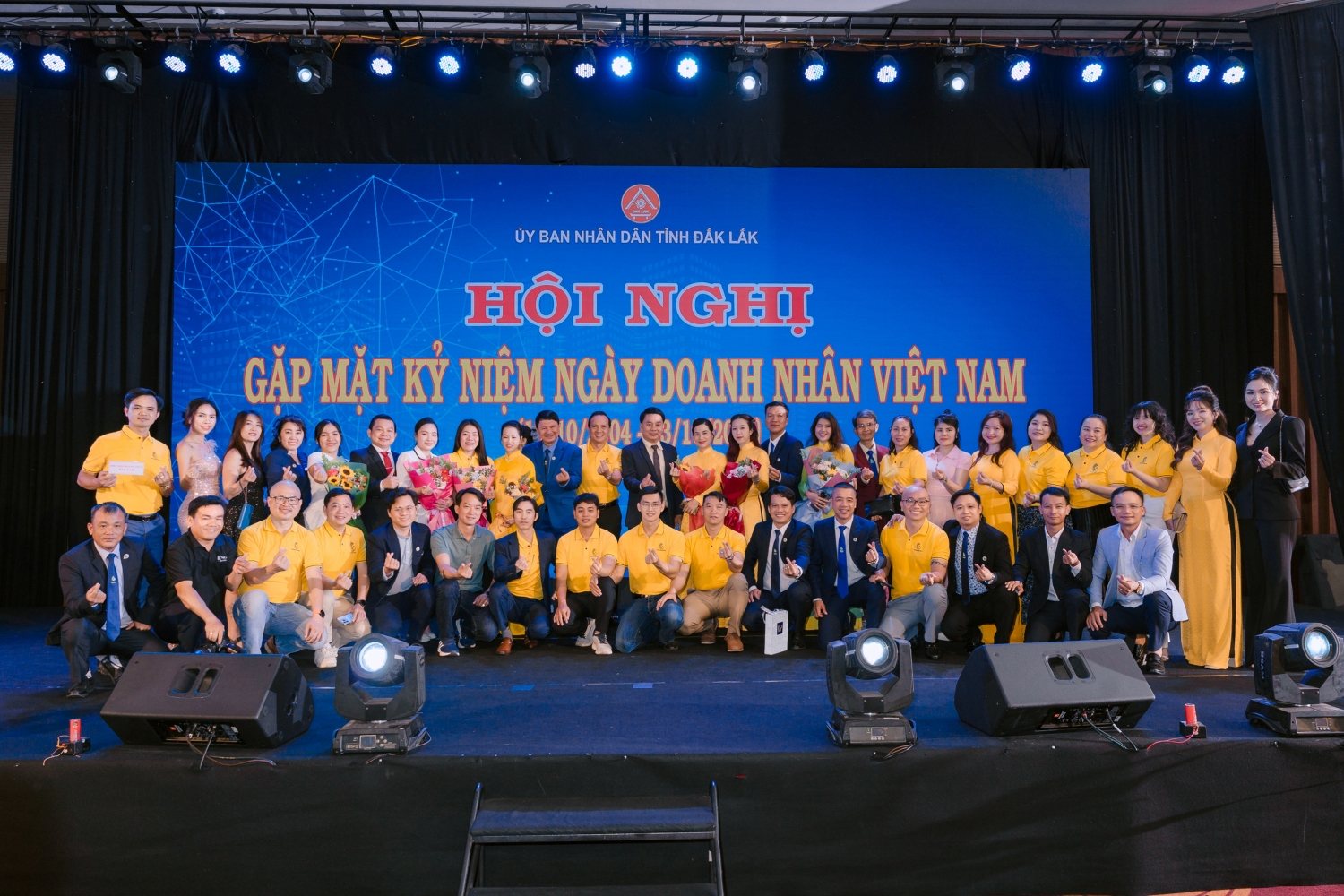 Chào mừng 21 năm Ngày Doanh nhân Việt Nam (tại Đắk Lắk)